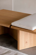 mesa de centro para living de roble macizo color claro de diseño