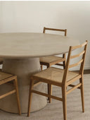 mesa de comedor simil concreto beige redonda moderna