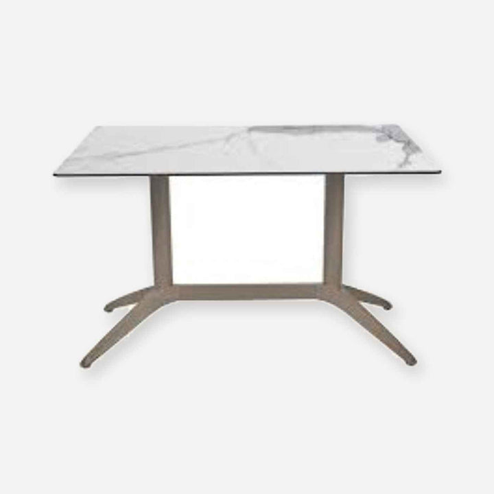 Mesa de comedor exterior QUATRO