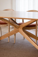 mesa de comedor rectangular de roble