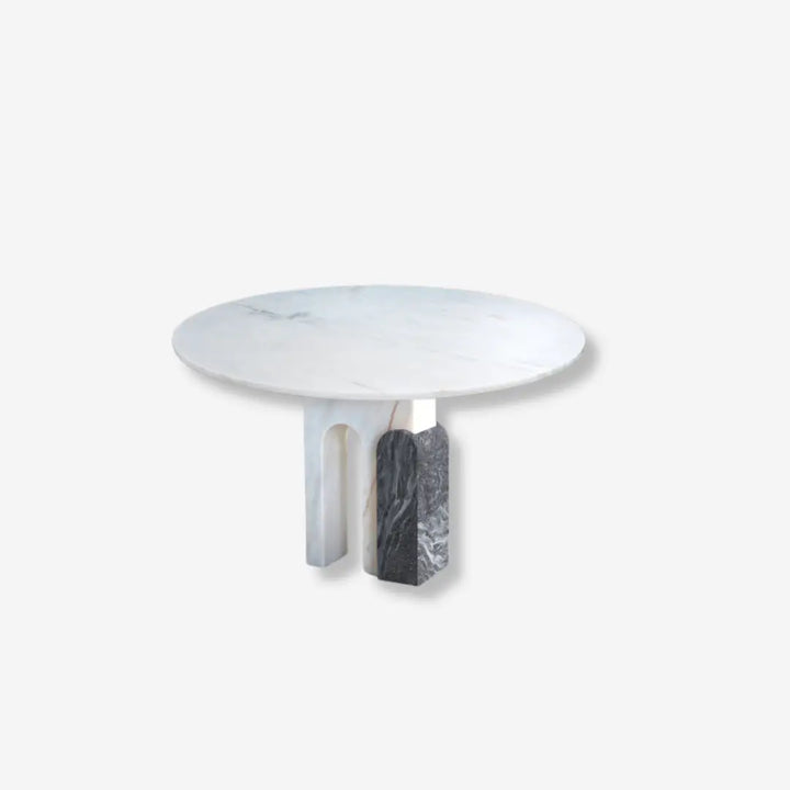 Stenen eettafel