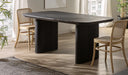 Mesa de comedor de madera negra ROGNES