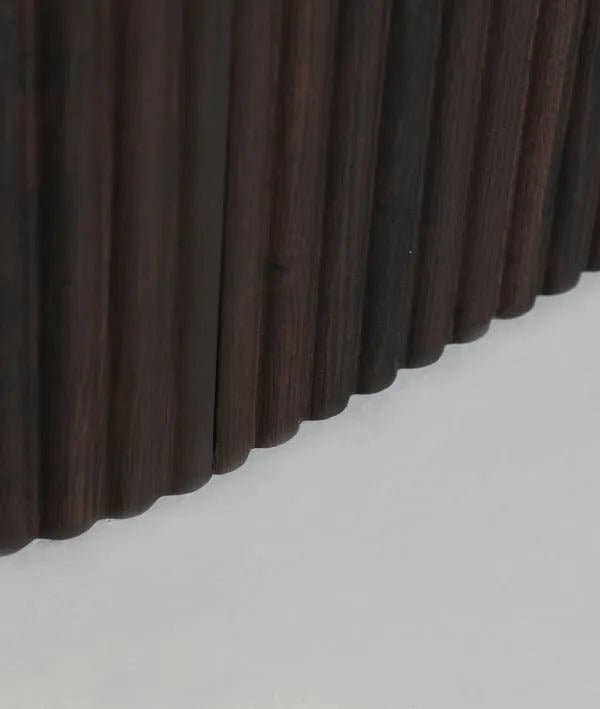 MUEBLE DE TV VERONA en madera oscura y mármol sintético - Muebles de tv - El Workshop - madera mdf