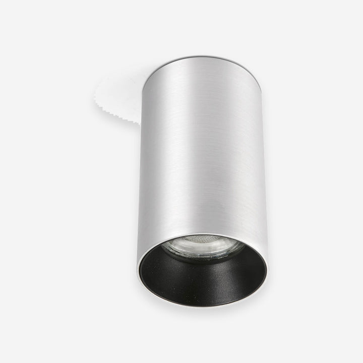 Round aluminium flush ceiling light Ø6 x 10,5 cm