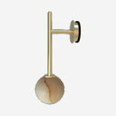 Applique murale Royal Brazo Simple - structure et base dorée et boule en albâtre