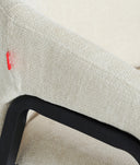 SILLA AREN diseño contemporáneo y ligereza visual en blanco roto