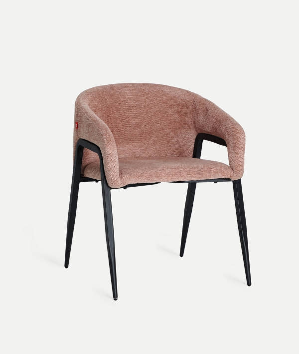 AREN CHAIR: subtle sophistication and contemporary design
