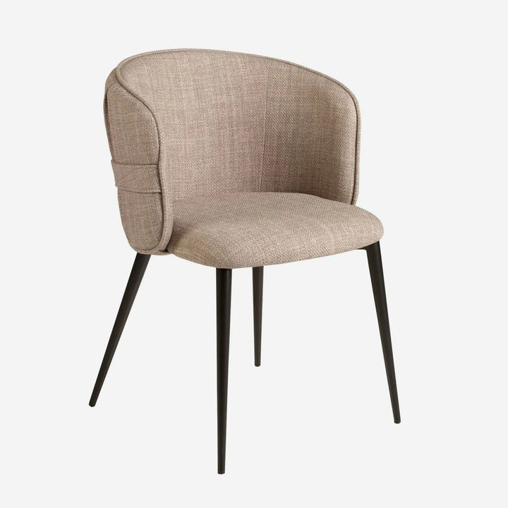 Silla tela marrón, foto de producto sobre fondo gris de estudio