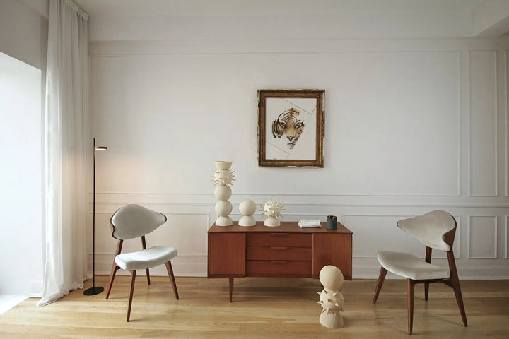 silla estilo mid centrury modern tapizada color blanco
