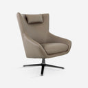 Sillón giratorio polipiel visón sobre fondo gris de estudio