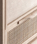 CÓMODA WEURTZ de madera de fresno en tono marrón claro combina diseño minimalista y elegancia natural - Cómodas - El Workshop - madera de fresno