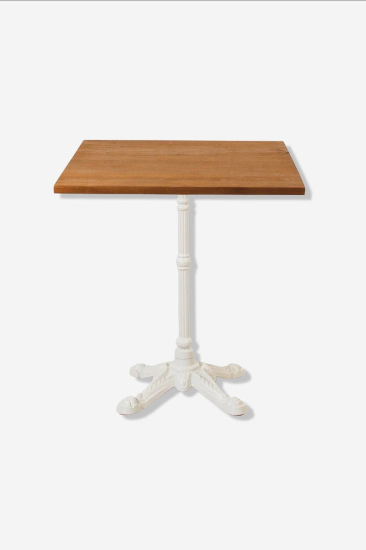 Sobre de mesa madera maciza 70x70 cm sobre fondo gris de estudio