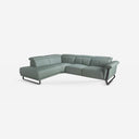 Sofá chaise longue relax izquierda piel verde turquesa sobre fondo gris de estudio