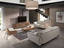 sofá contemporáneo en piel beige con respaldo alto ajustable y diseño de líneas suaves
