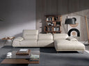 sofá de lujo color beige en forma de L con cabecera reclinable y diseño minimalista