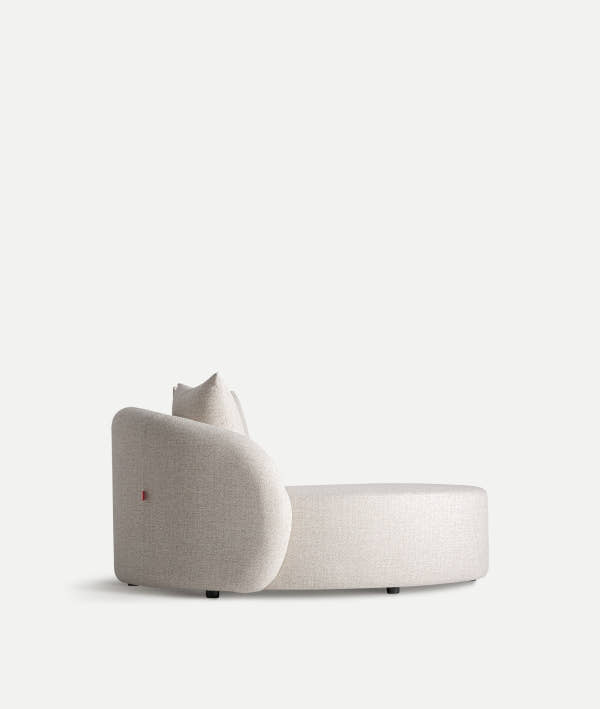 SOFÁ VITZNAU confort envolvente con diseño orgánico