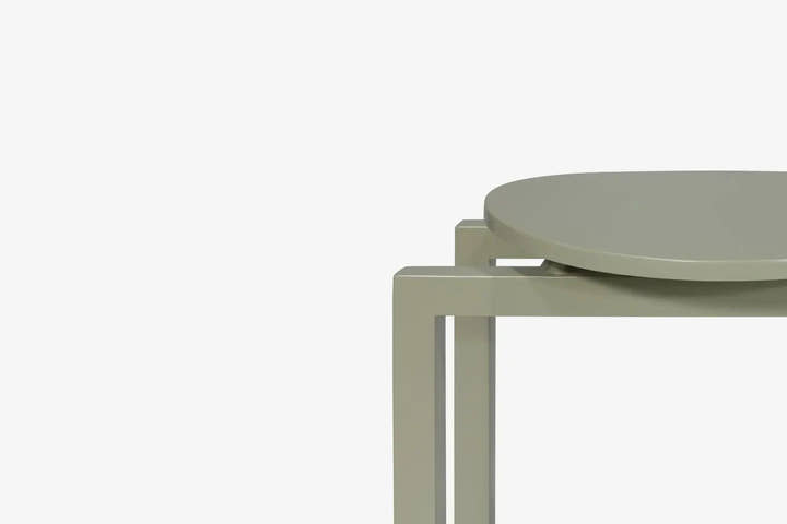 Taburete Salvador - Reposapiés y puffs - El Workshop - Madera lacada