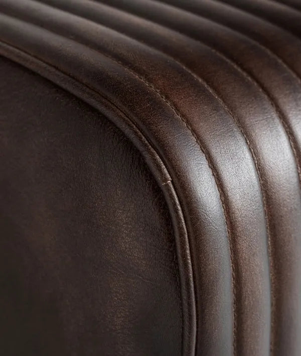 GLADYS voetensteun bekleed met hoogwaardig bruin leer