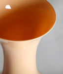 JARRÓN MAPI elegancia escultórica en tono nude